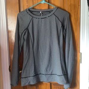 EUC Lululemon Running Shirt